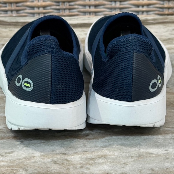 Women’s OOFOS OOmg Low- navy blue. Size 10 - Picture 12 of 13
